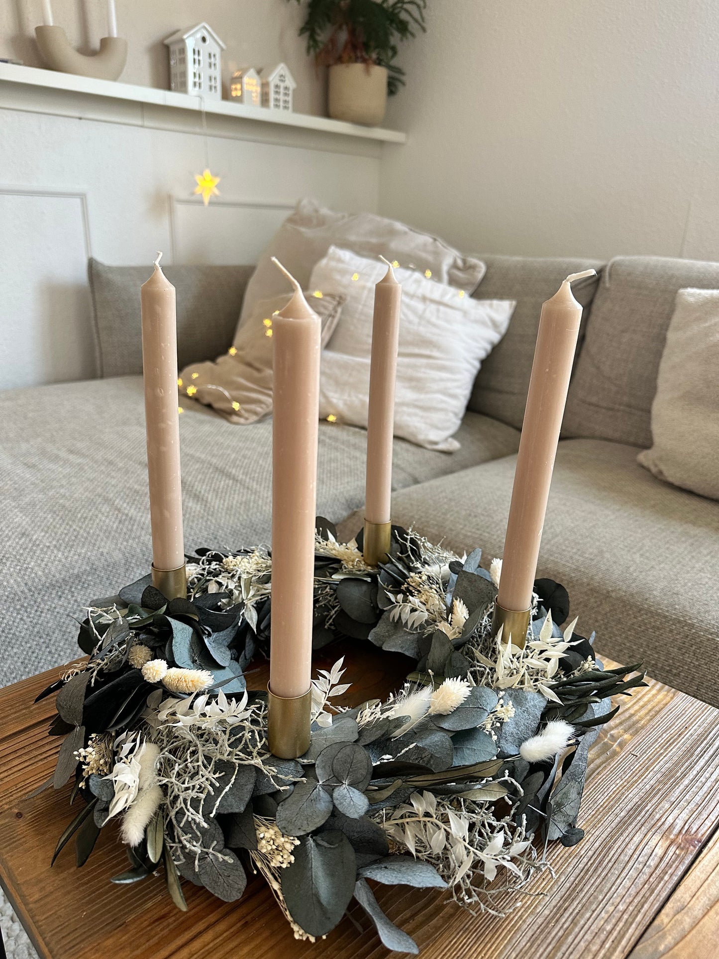 Adventskranz Greenery | Eukalyptus, Oliven und Trockenblumen